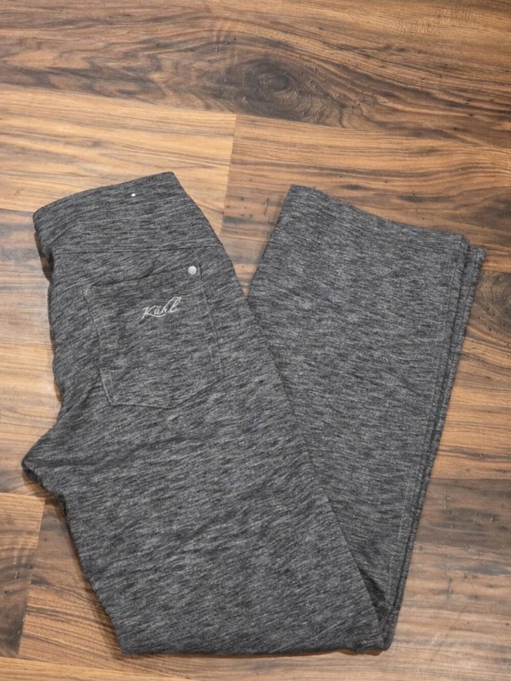KÜHL Women’s Mova Cargo Gray Performance Pants Sz 2 Stretch Straight Leg